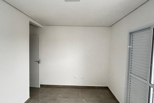 Suite de apartamento à venda com 2 quartos, 100m² em Vila Curuçá, Santo André