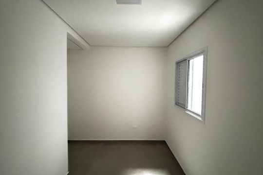 Quarto de apartamento à venda com 2 quartos, 100m² em Vila Curuçá, Santo André