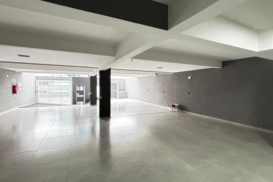 Garagem de apartamento à venda com 2 quartos, 100m² em Vila Curuçá, Santo André