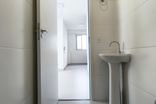 Banheiro de apartamento para alugar com 2 quartos, 36m² em Mooca, São Paulo