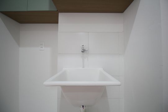 Área de Serviço de apartamento para alugar com 2 quartos, 34m² em Vila Prel, São Paulo