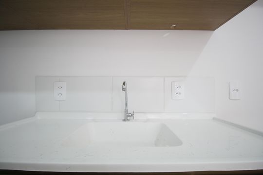 Cozinha de apartamento para alugar com 2 quartos, 34m² em Vila Prel, São Paulo