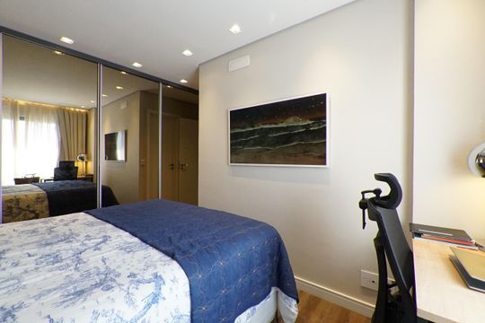 Suíte 1 de apartamento à venda com 2 quartos, 85m² em Vila Mariana, São Paulo