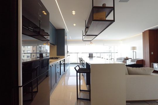 Cozinha de apartamento à venda com 2 quartos, 85m² em Vila Mariana, São Paulo