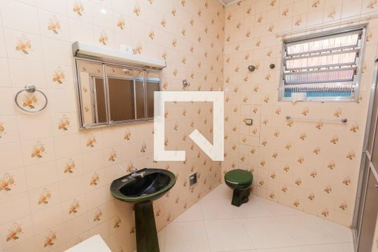 Casa à venda com 5 quartos, 150m² em Vila Paranagua, São Paulo