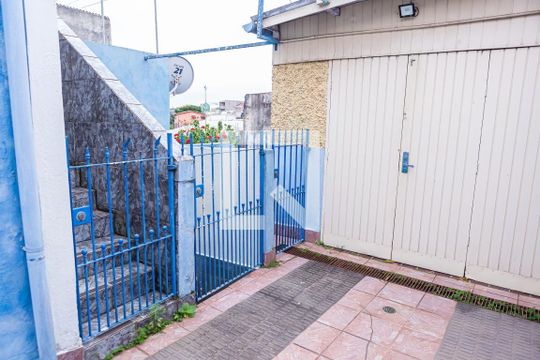 Casa à venda com 5 quartos, 150m² em Vila Paranagua, São Paulo