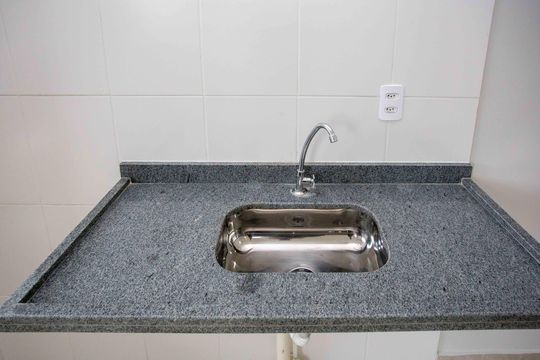 Cozinha de apartamento à venda com 2 quartos, 44m² em Piraporinha, Diadema