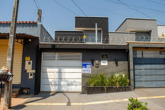 Fachada de casa para alugar com 2 quartos, 100m² em Residencial Estrela Dalva, Goiânia
