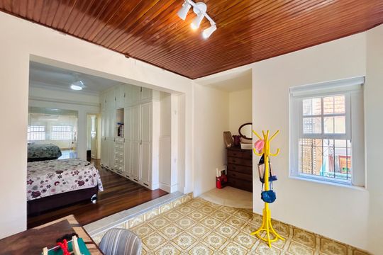 Casa à venda com 4 quartos, 380m² em Urca, Rio de Janeiro
