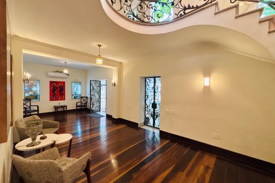 Casa à venda com 4 quartos, 380m² em Urca, Rio de Janeiro