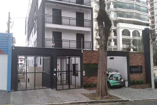 Fachada de apartamento para alugar com 2 quartos, 42m² em Água Fria, São Paulo