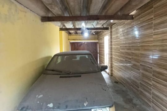 Garagem de casa para alugar com 2 quartos, 540m² em Austin, Nova Iguaçu