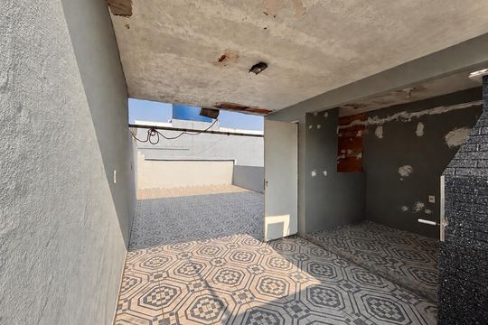 Quintal de casa para alugar com 2 quartos, 90m² em Vila Engenho Novo, Barueri
