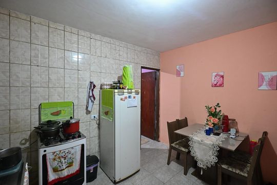 Cozinha da Casa 2 de casa à venda com 5 quartos, 125m² em Jardim Raposo Tavares, Taboão da Serra