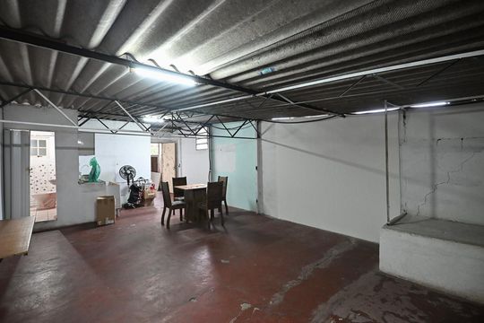 Sala/Quarto da Casa 3 de casa à venda com 5 quartos, 125m² em Jardim Raposo Tavares, Taboão da Serra