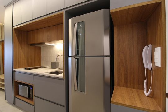 Cozinha de kitnet/studio para alugar com 1 quarto, 27m² em Indianópolis, São Paulo