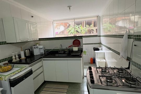 Cozinha de apartamento para alugar com 3 quartos, 110m² em Nova Era, Juiz de Fora