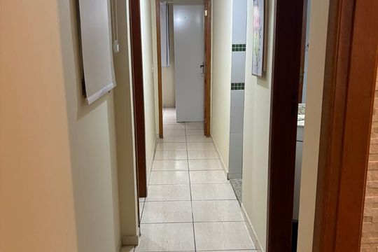 Corredor de apartamento para alugar com 3 quartos, 110m² em Nova Era, Juiz de Fora