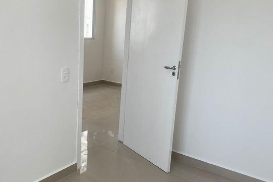 Quarto de apartamento à venda com 2 quartos, 38m² em Jardim do Lago, Osasco