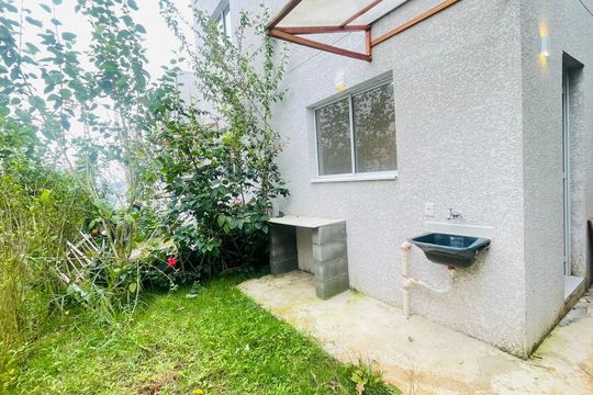 Área de Serviço de casa de condomínio para alugar com 2 quartos, 50m² em Parque das Lajes, Cotia