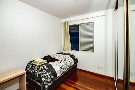 Apartamento para alugar com 3 quartos, 96m² em Castelo, Belo Horizonte