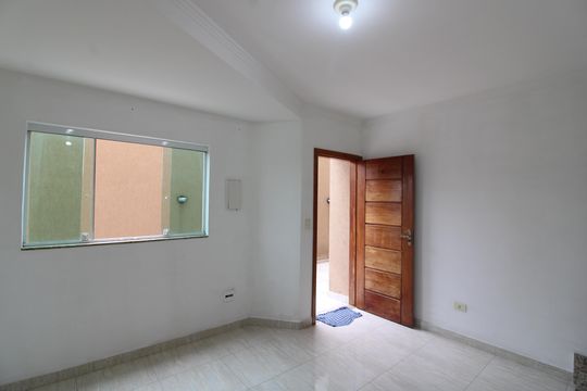 Sala de casa de condomínio para alugar com 2 quartos, 51m² em Vila Ré, São Paulo