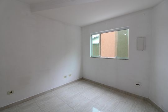 Casa de Condomínio para alugar com 2 quartos, 51m² em Vila Ré, São Paulo