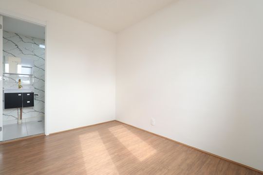 Quarto  de apartamento para alugar com 1 quarto, 30m² em Parque Industrial Tomas Edson, São Paulo