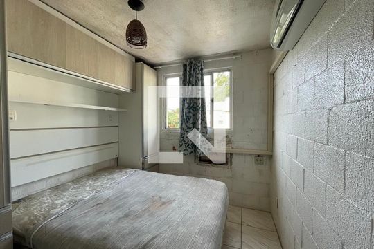 Apartamento à venda com 2 quartos, 44m² em São João Batista, São Leopoldo