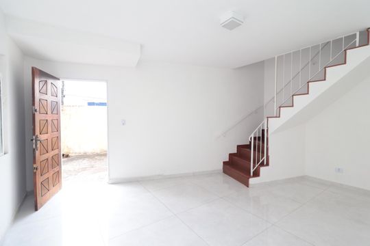 Sala de casa para alugar com 2 quartos, 128m² em Vila Curuçá Velha, São Paulo