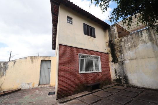 Entrada de casa para alugar com 2 quartos, 128m² em Vila Curuçá Velha, São Paulo