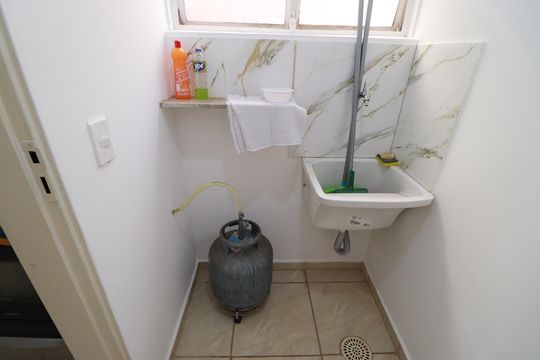 Ateliê de serviço  de apartamento para alugar com 2 quartos, 64m² em Jardim Paulista, Ribeirão Preto