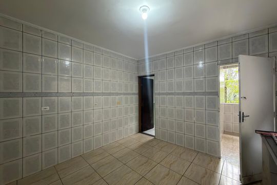 Cozinha de casa para alugar com 2 quartos, 120m² em Jardim Cantareira, São Bernardo do Campo