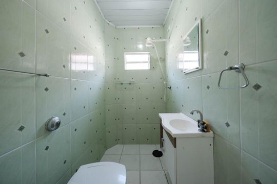 Banheiro de casa para alugar com 3 quartos, 85m² em Vila Granada, São Paulo