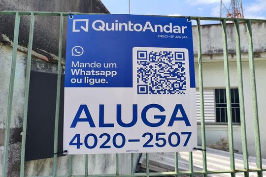 Fachada de casa para alugar com 3 quartos, 85m² em Vila Granada, São Paulo