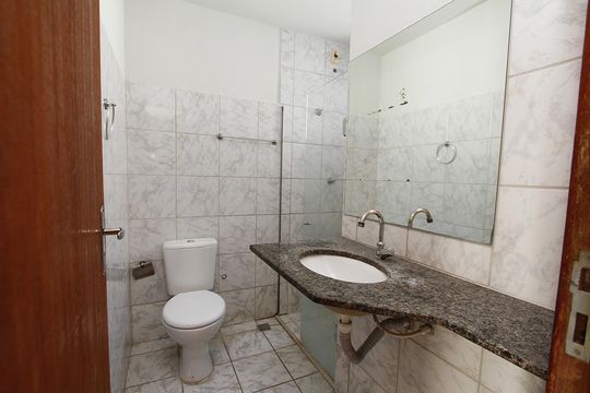 Banheiro da Suíte de apartamento para alugar com 3 quartos, 80m² em Nova Granada, Belo Horizonte