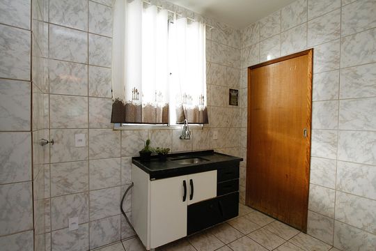 Cozinha de apartamento para alugar com 3 quartos, 80m² em Nova Granada, Belo Horizonte