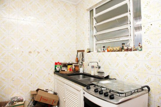 Cozinha de apartamento para alugar com 2 quartos, 65m² em Auxiliadora, Porto Alegre
