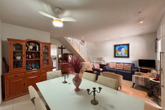 Sala de apartamento à venda com 4 quartos, 196m² em Vargem Pequena, Rio de Janeiro