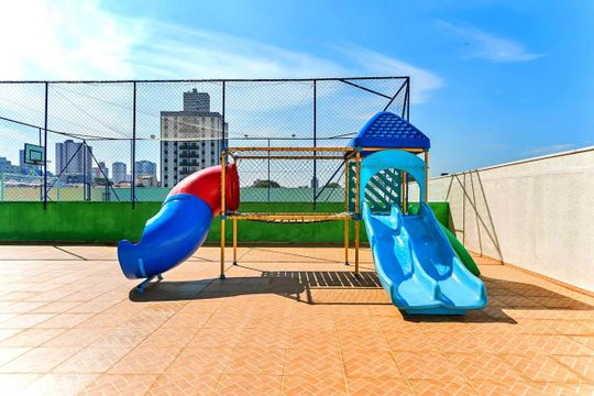 Playground de apartamento para alugar com 2 quartos, 52m² em Vila Príncipe de Gales, Santo André