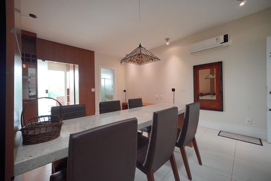 Apartamento para alugar com 1 quarto, 80m² em Canasvieiras, Florianópolis