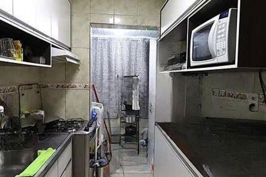 Cozinha de apartamento à venda com 2 quartos, 60m² em Jardim Dona Leopoldina, Porto Alegre