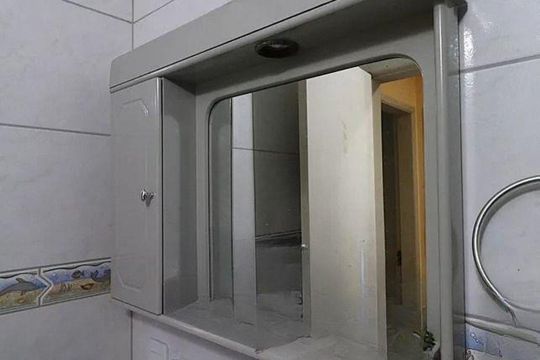 Banheiro de apartamento à venda com 2 quartos, 60m² em Jardim Dona Leopoldina, Porto Alegre