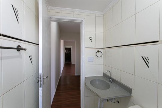 Banheiro de apartamento para alugar com 2 quartos, 67m² em Parque Paineiras, São Paulo