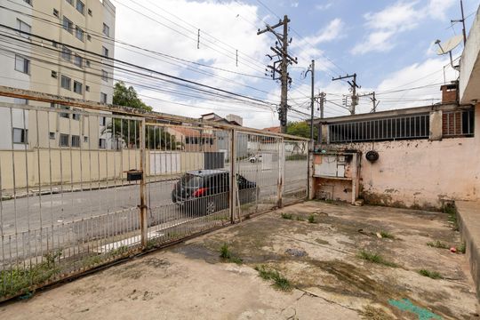 Garagem de casa à venda com 5 quartos, 100m² em Fazenda Aricanduva, São Paulo