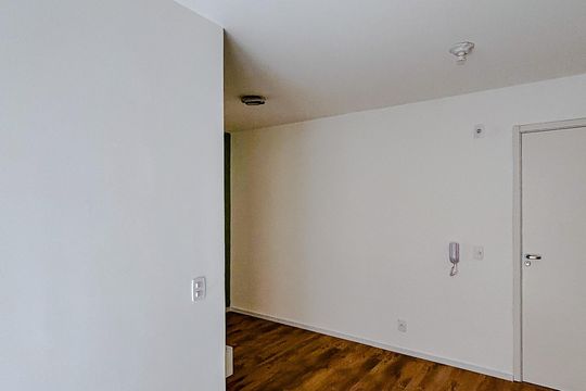 Cozinha de apartamento para alugar com 2 quartos, 34m² em Vila Ré, São Paulo
