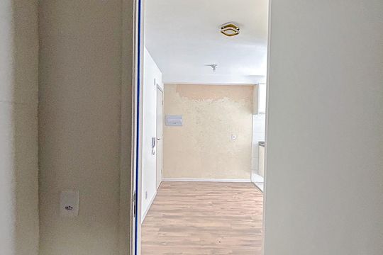 Banheiro de apartamento para alugar com 2 quartos, 34m² em Vila Ré, São Paulo