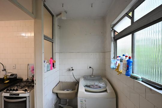 Área de Serviço  de apartamento para alugar com 2 quartos, 58m² em Jardim Umuarama, São Paulo