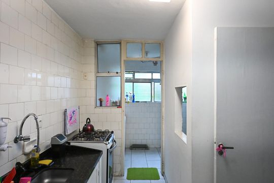Cozinha de apartamento para alugar com 2 quartos, 58m² em Jardim Umuarama, São Paulo