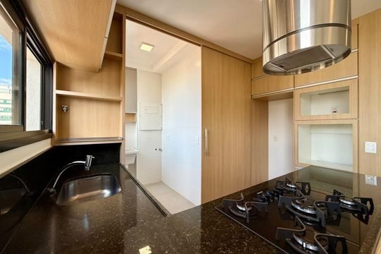 Cozinha de apartamento à venda com 2 quartos, 67m² em Padre Eustáquio, Belo Horizonte